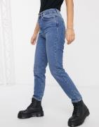 Noisy May - Premium - Isobel - Højtaljede mom-jeans i mellemblå